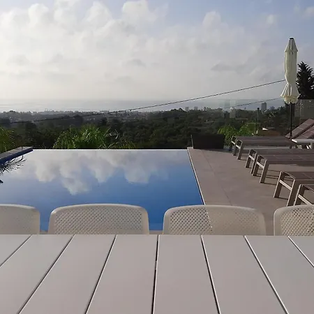 Happyplace - With Panoramic Sea View Heated Infinity Saltwater Pool *