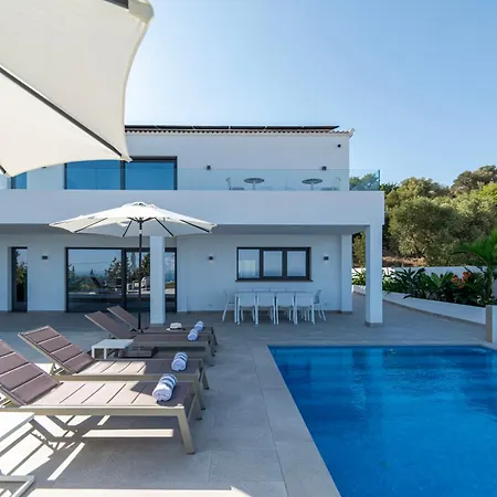 Happyplace - With Panoramic Sea View Heated Infinity Saltwater Pool * Malaga