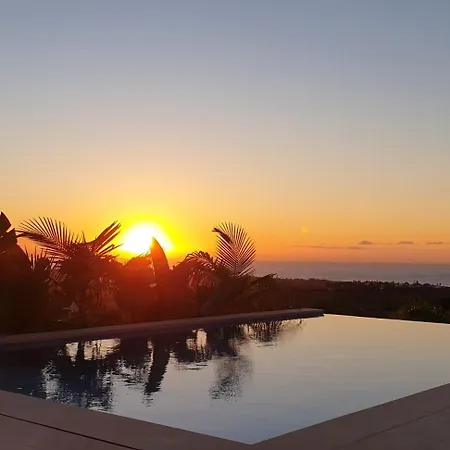 Happyplace - With Panoramic Sea View Heated Infinity Saltwater Pool Villa *